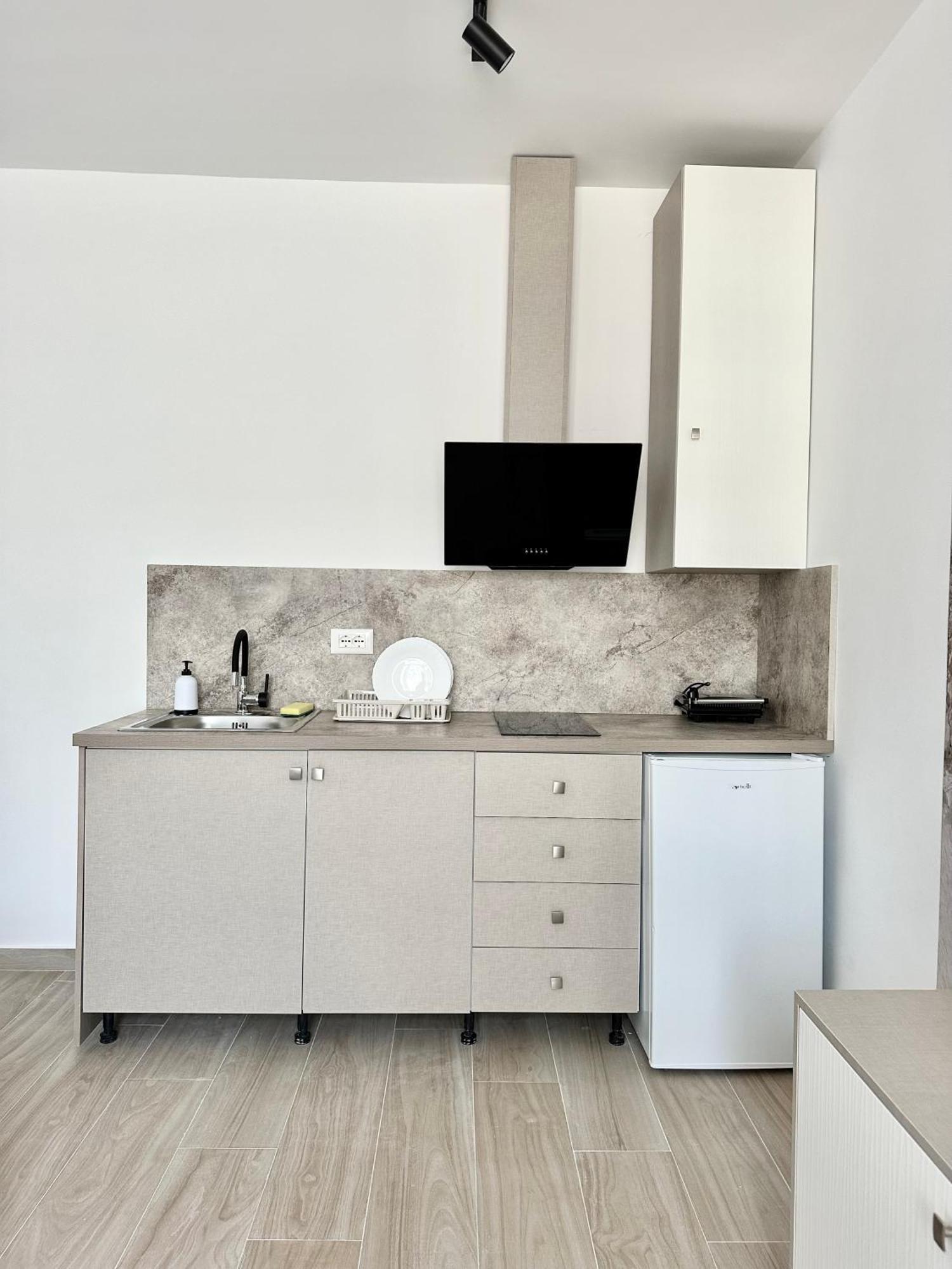 Al Mare Rooms Saranda Kültér fotó