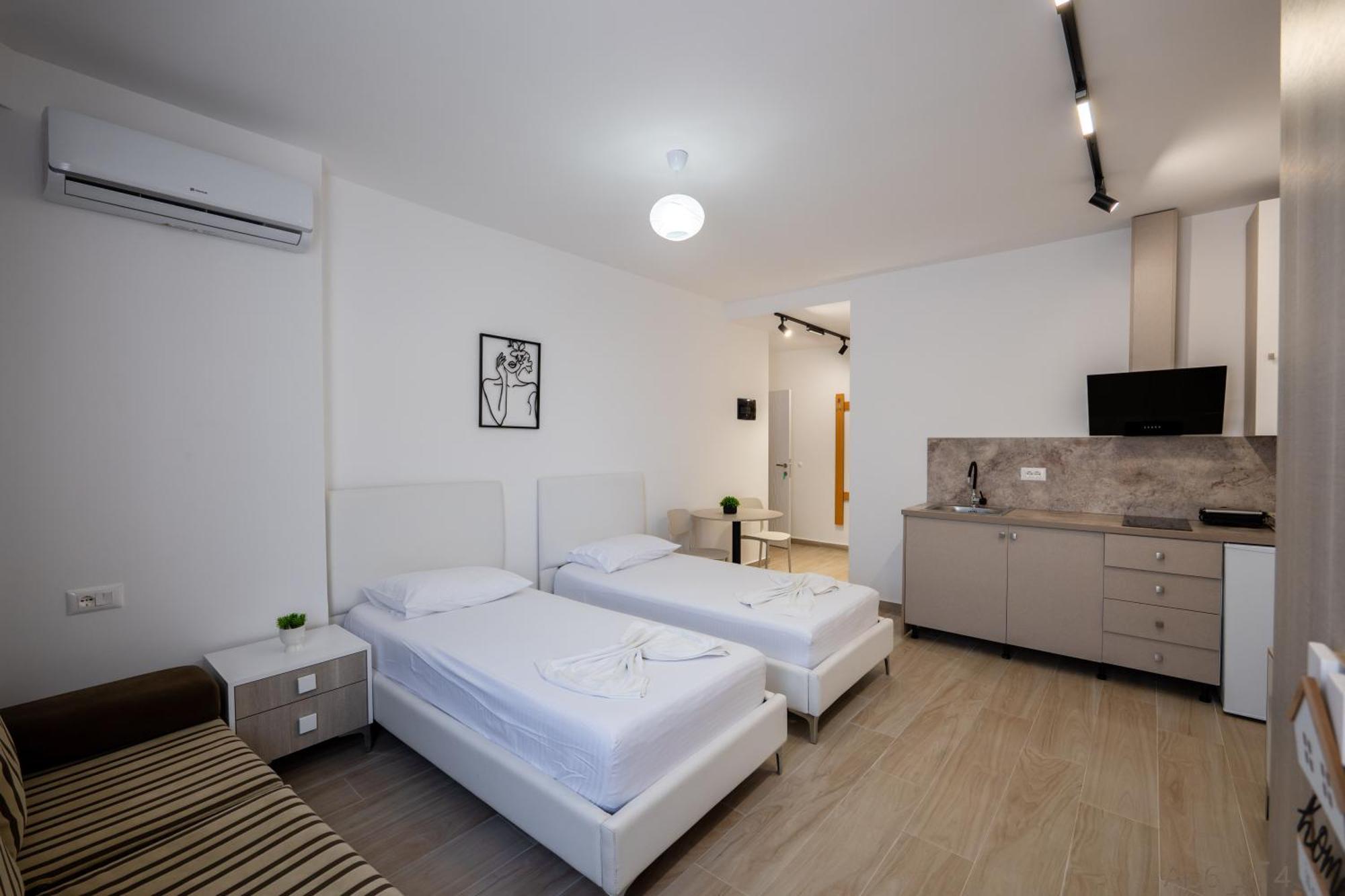 Al Mare Rooms Saranda Kültér fotó